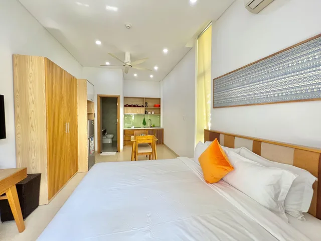استوديو بسرير كوين بإطلالة على المدينة بشرفة، Condotel Babylon Garden 2/5