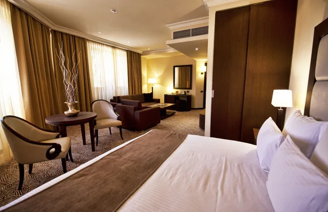 استوديو ركني بسرير كينج مع أريكة، National by Stellar Hotels, Yerevan 3/6