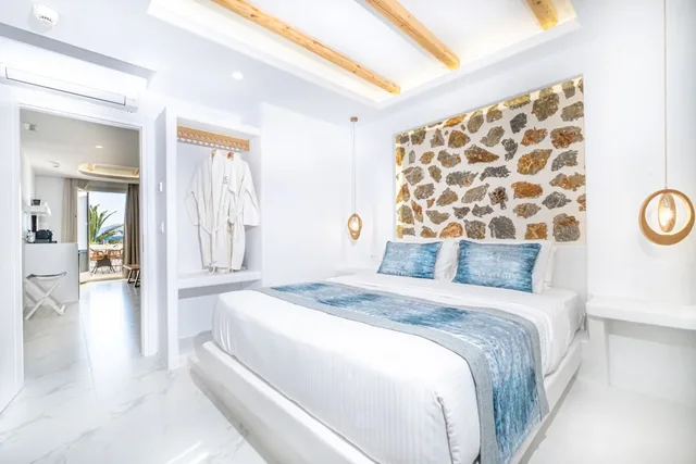 جناح ديلوكس بسرير كوين بإطلالة على البحر مع أريكة بجاكوزي، Liana Hotel 4/10
