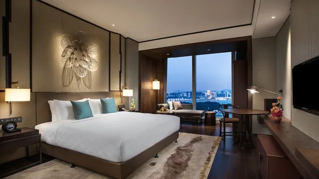 غرفة بريميوم بسرير فردي، Hualuxe Hotels Resorts Xiamen Haicang 3/10