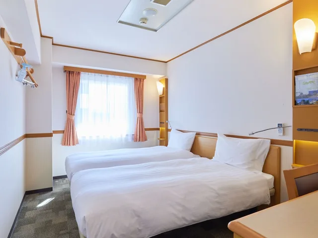 غرفة اقتصادية بسريرين منفصلين للمدخنين، Toyoko Inn Tokyo Nihombashi Ningyocho 2/3