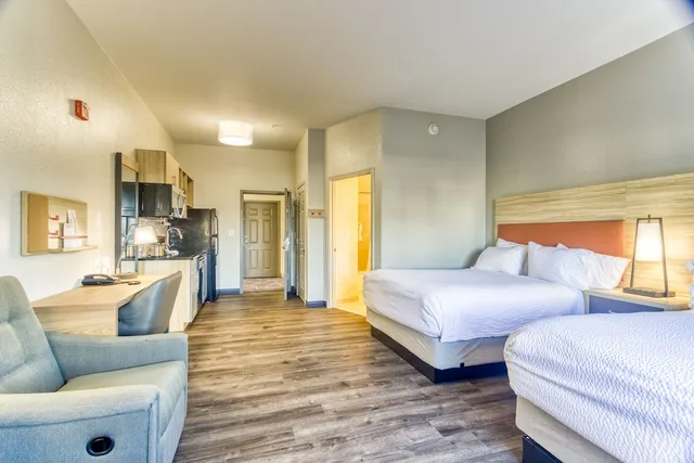 جناح بسرير كينج، Candlewood Suites New Bern 5/10