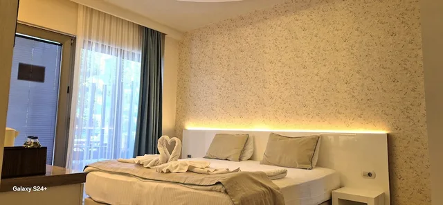غرفة ديلوكس بسرير كوين بإطلالة على المسبح، The D Hotel Cesme Spa & Resort 2/8