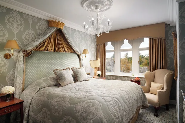 كابينة جونيور بسرير مزدوج، Ashford Castle 1/4