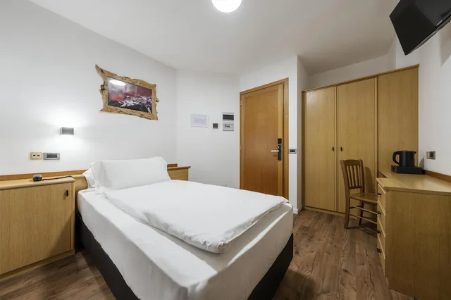 غرفة قياسية بسرير فردي بإطلالة على الجبل، Best Western Hotel Nevada 1/10