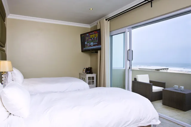 غرفة تنفيذية بسرير مزدوج بإطلالة على البحر، Atlantic Villa Boutique Guesthouse 2/10