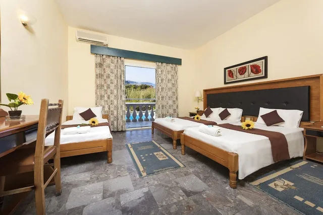 Standard, Quadruple, Single Bed, Potamaki Beach 1/3