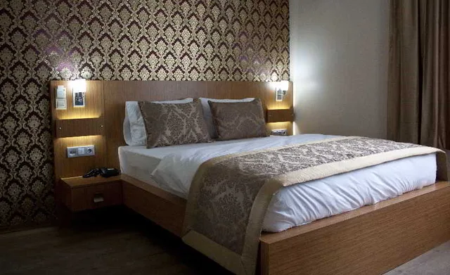 Standard, Queen Bed, ISTANBUL CENTRAL HOTEL 1/3