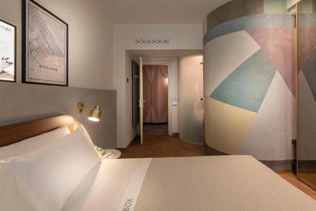 غرفة سوبيريور ثلاثية، The Box Riccione 5/10