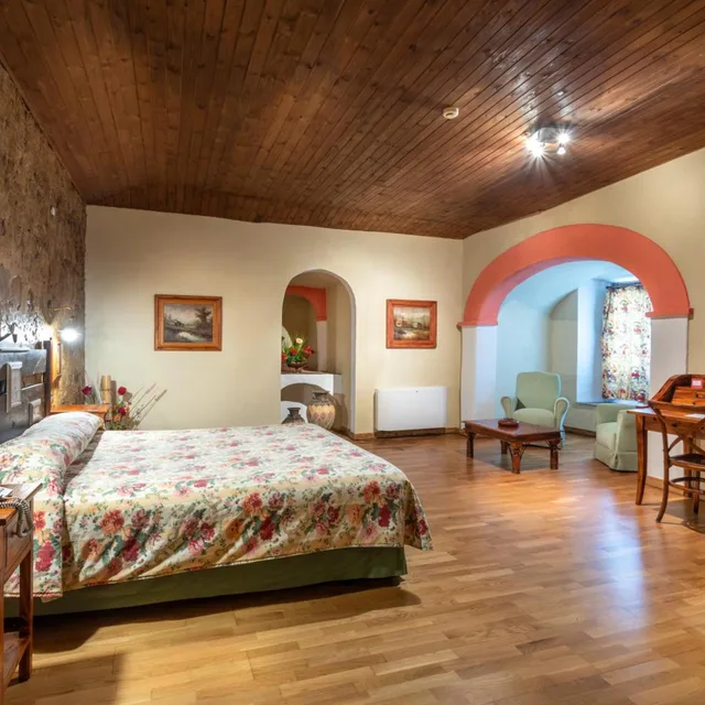 Room, King Bed, Sao Joao de Deus by RIDAN Hotels 1/10