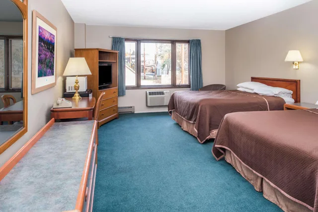 غرفة ديلوكس بسريرين كوين، Travelodge By Wyndham Kalispell 1/1
