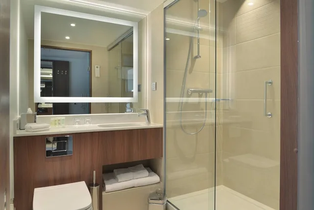 غرفة سوبيريور بسرير كينج، Courtyard By Marriott Brussels Eu 5/5
