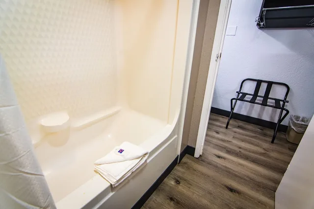 2 Full Beds - Premium, Mini Fridge, Motel6 Kissimmee, FL - Orlando 9/9