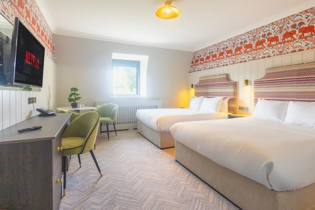 غرفة قياسية رباعية بسريرين كوين، Bloomfield House Hotel Mullingar 2/3