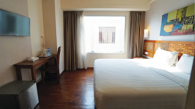 Urban, Executive, Twin Beds, 1O1 URBAN Jakarta Thamrin 6/10