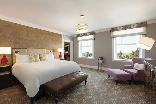 1 Bedroom, Suite, King Bed, Claremont Resort & Club 2/2