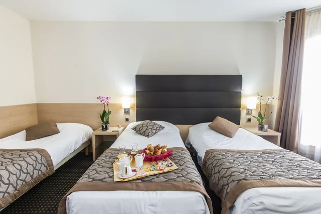 غرفة عائلية رباعية بسرير كوين وسريرين منفصلين، Nice Pam Hotel 1/6