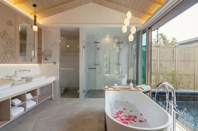 Pool, Romance, Villa, King Bed, Sea View، The Little Shore Khao Lak by Katathani 5/10