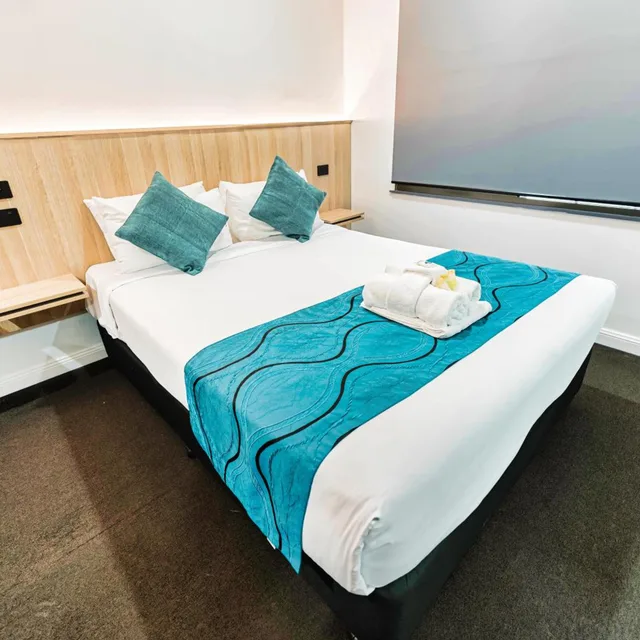 غرفة تنفيذية بسرير كوين، COUNTRY COMFORT COFFS HARBOUR 4/10