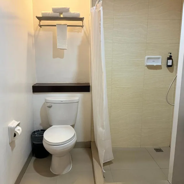 غرفة ديلوكس ثلاثية، Circle Inn - Iloilo City Center 8/10