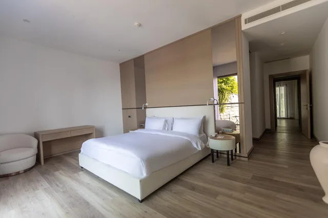 غرفة ديلوكس عائلية بسرير كينج بإطلالة على البحر، METT Hotel & Beach Resort Bodrum 1/1