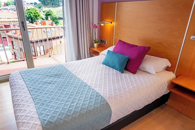غرفة سوبيريور بسرير فردي بإطلالة على المدينة، Hotel Faranda Marsol Candas, Ascend Hotel Collection 2/7