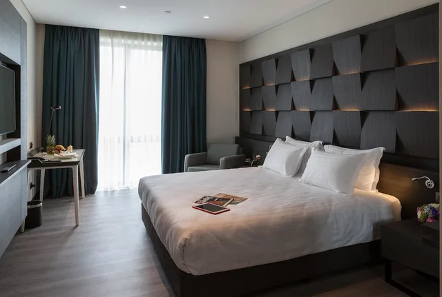غرفة قياسية بسريرين منفصلين، Wish More Hotel 2/8