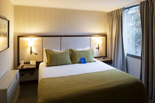 غرفة تنفيذية، Abba Presidente Suites Santiago 1/6