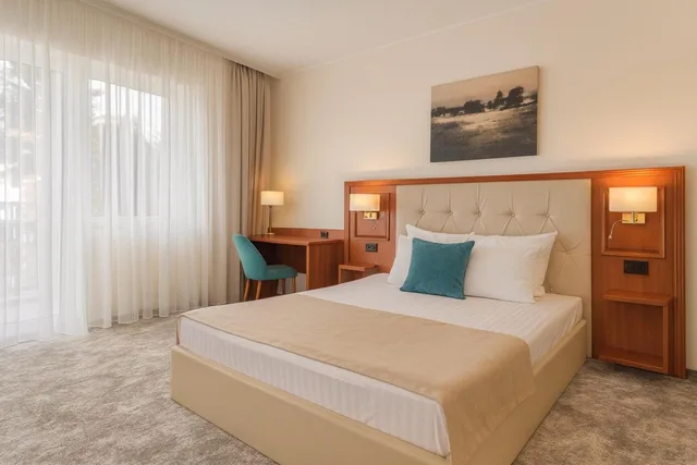 غرفة سوبيريور بسرير مزدوج أو سريرين منفصلين، Hotel Athos R M T 8/10