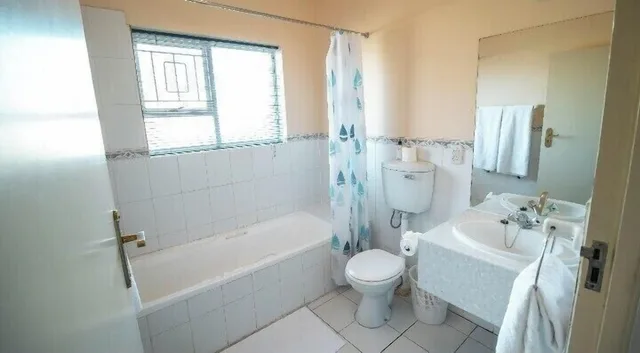 غرفة عائلية بسرير مزدوج مع أريكة، Broadway Guesthouse 3/4