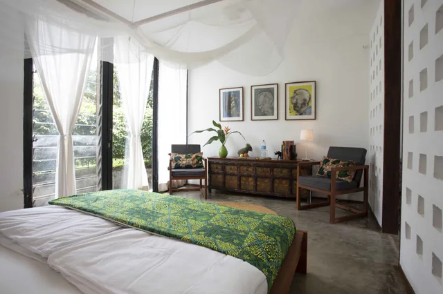 Room, Triple, King Bed, Kaliwa Lodge 4/7