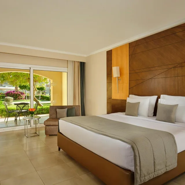Room, Den، Coral Sea Water World Resort 1/4