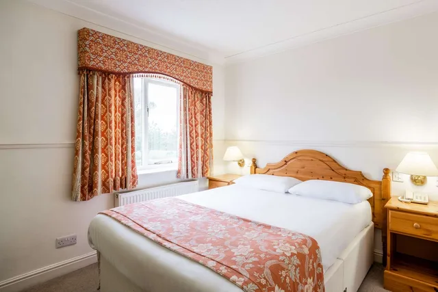 غرفة قياسية بسرير مزدوج، The Barn Hotel & Spa 2/2