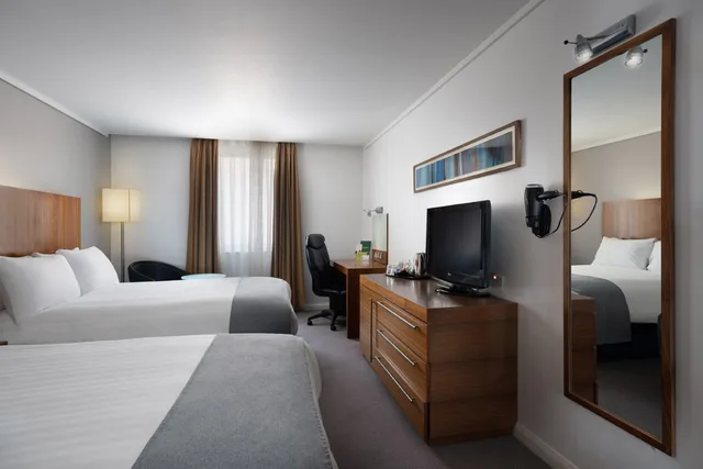 Room, 2 Double Beds, Holiday Inn London - Camden Lock by IHG 2/5