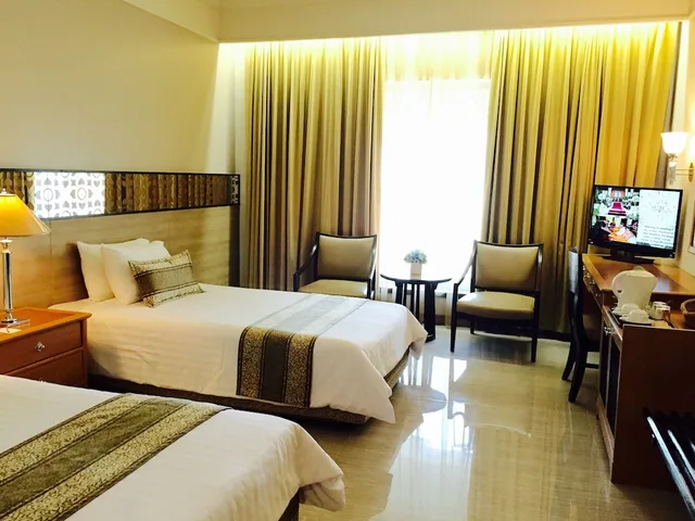 غرفة سوبيريور بسرير كوين، Indra Regent Hotel 1/5