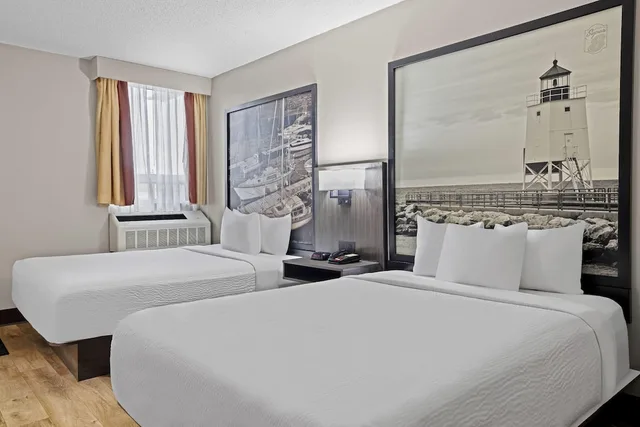 غرفة بسريرين كوين في الطابق الأرضي، Super 8 by Wyndham Thunder Bay 2/10