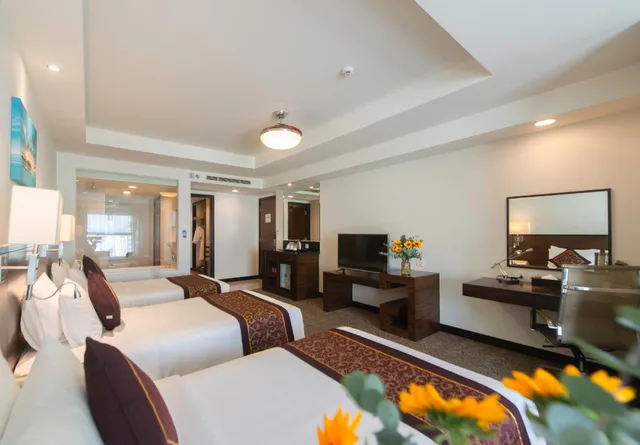 غرفة ديلوكس ثلاثية بإطلالة على المدينة، Havana Nha Trang Hotel 1/1