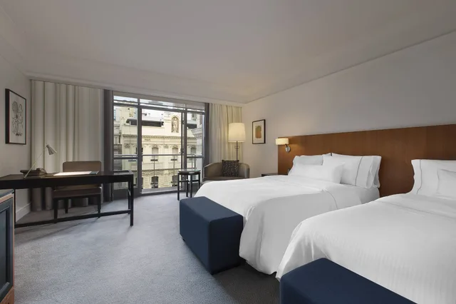 Deluxe, 2 Double Beds, Westin Melbourne 3/7