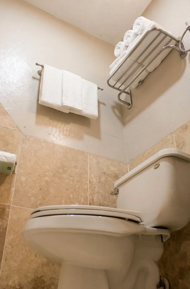 غرفة تقليدية بسريرين مزدوجين، Rodeway Inn And Suites 8/10
