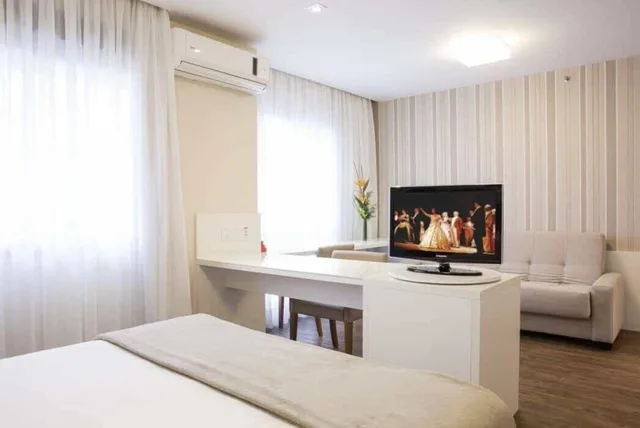 غرفة فاخرة مفردة بسرير كوين مع أريكة، Intercity Porto Alegre Praia de Belas 2/5
