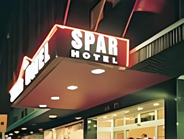 غرفة سوبيريور، Spar Majorna 1/1