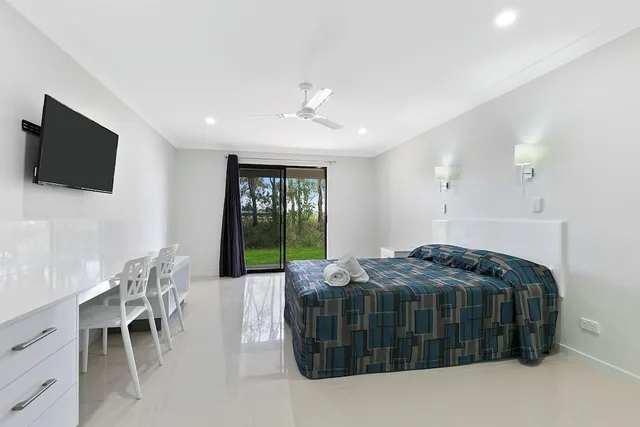 Motel, Studio, Queen Bed، Casa Nostra Motel 2/2
