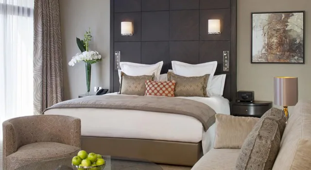 غرفة ديلوكس مفردة، Jumeirah Carlton Tower London 1/1