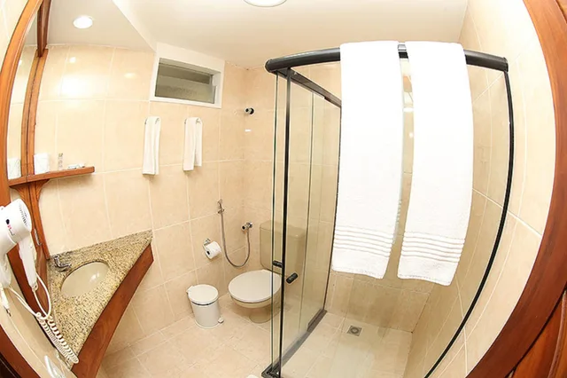 غرفة ديلوكس رباعية بسرير مزدوج وسريرين منفصلين، OPABA PRAIA HOTEL 10/10