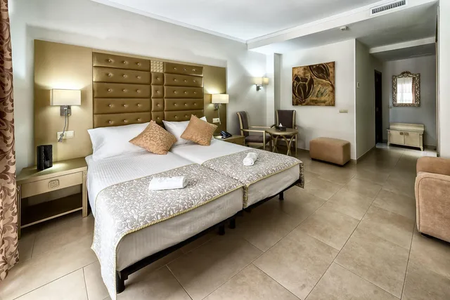 Superior, Double Bed, Shared Terrace، Hotel Bluesea Alboran 2/10