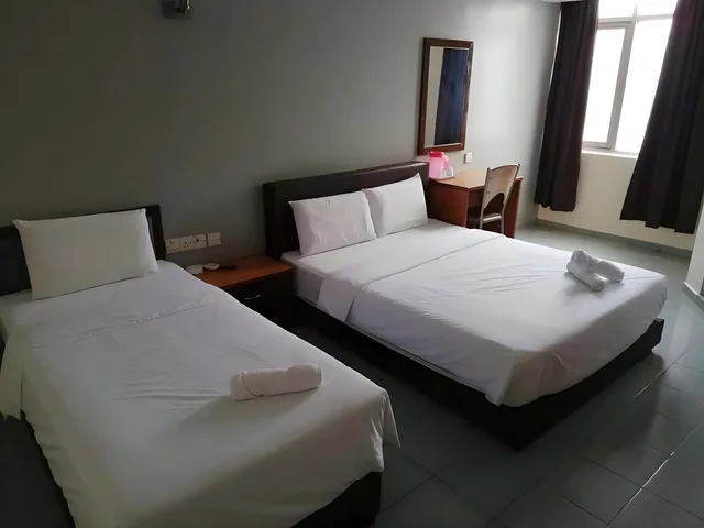 غرفة عائلية، Lee Hotel 1/1