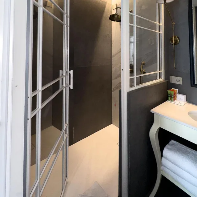 Deluxe, King Bed, Queen Bed, with View, Matilde Boutique Hotel, WorldHotels Elite 3/8