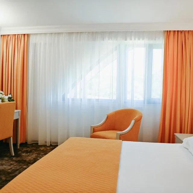 غرفة سوبيريور بسرير مزدوج، Hotel Restaurant La Castel 3/7