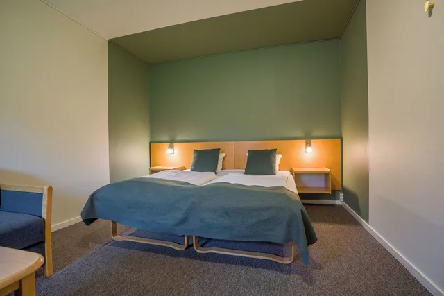 غرفة كومفورت رباعية بسرير كينج مع أريكة، Hotel Svanen, Grindsted 2/7