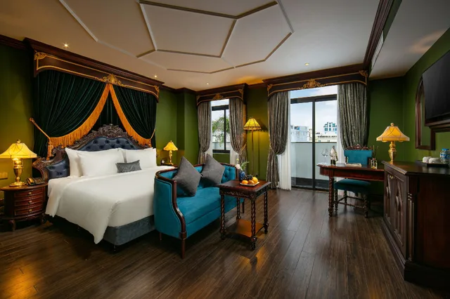 Executive, King Bed, Balcony, Le Chanvre Hanoi Hotel & Spa 1/1
